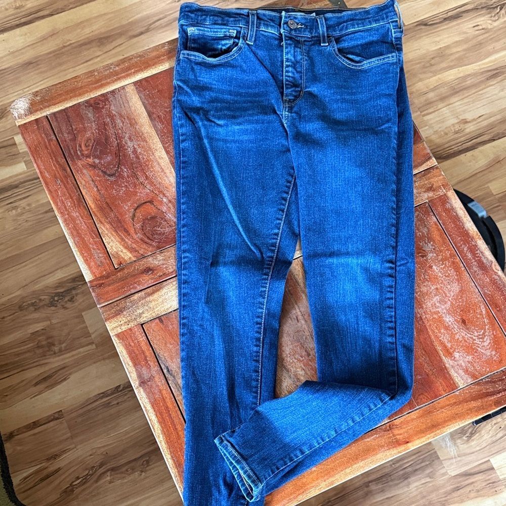 Levi’s 720 High Rise Super Skinny Blue Women's Jeans